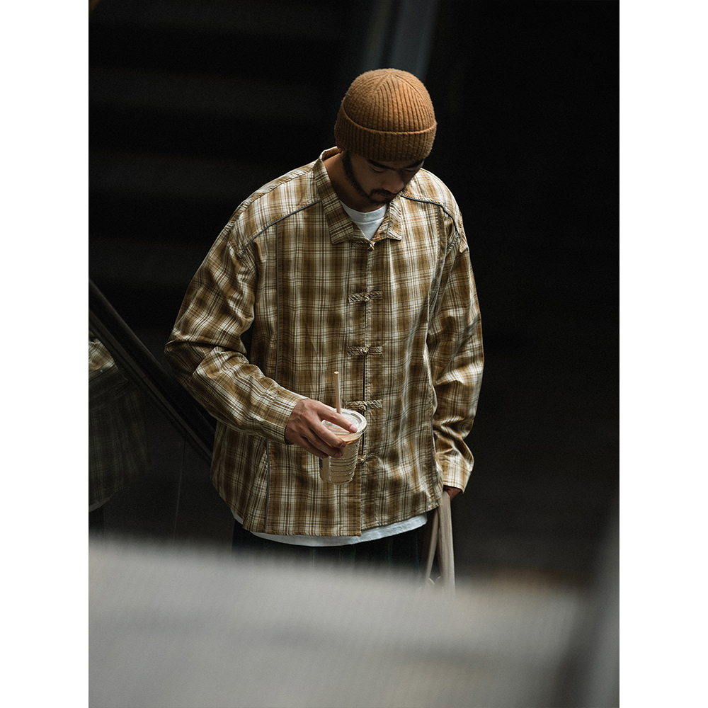 翻领国潮盘扣衬衫新中式