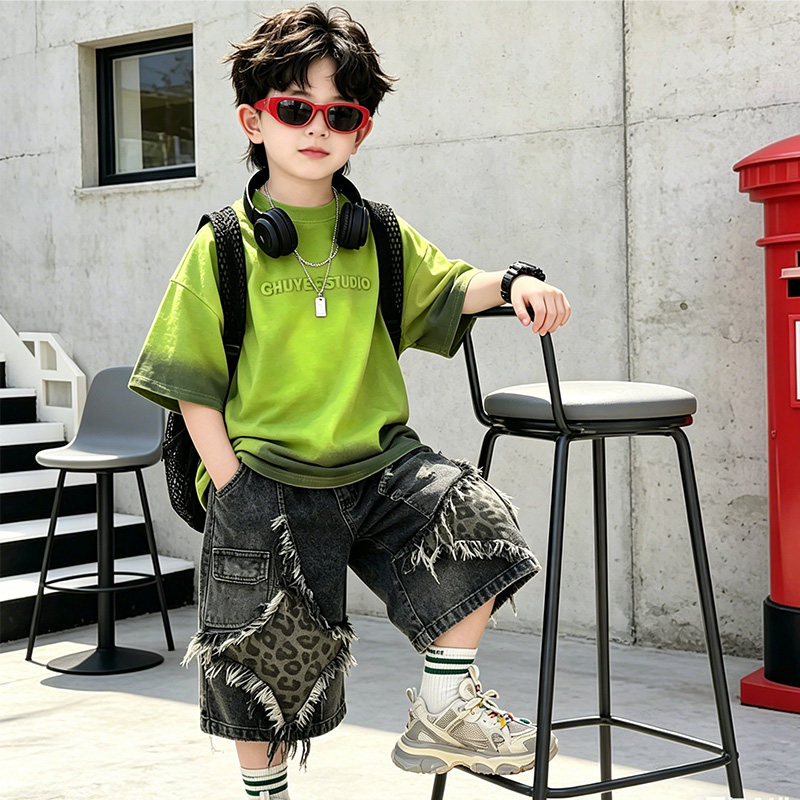 男童夏季新款儿童装立体字母渐变短袖T恤破洞牛仔短裤两件套潮酷