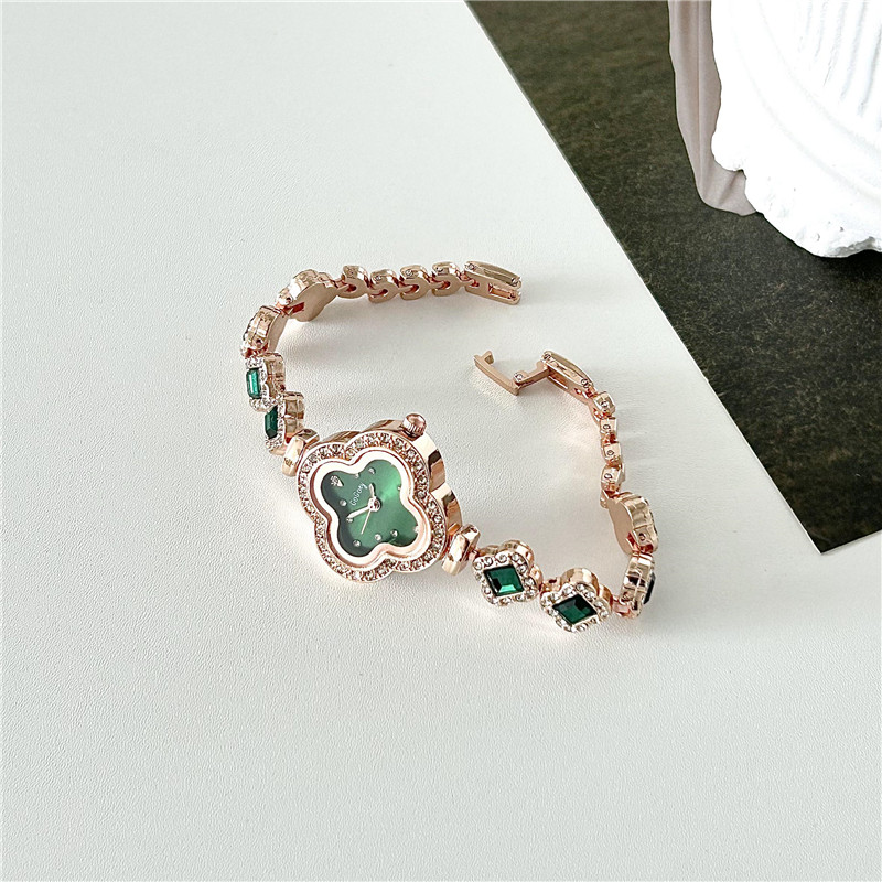 网红手表女款手链条绿色镶钻轻奢