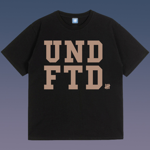 不败五道杠 HIAUTO UND 夏季圆领短袖UND字母印花 男女情侣款T恤