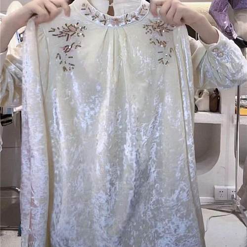 春秋长袖大码金丝绒刺绣衬衫宽松