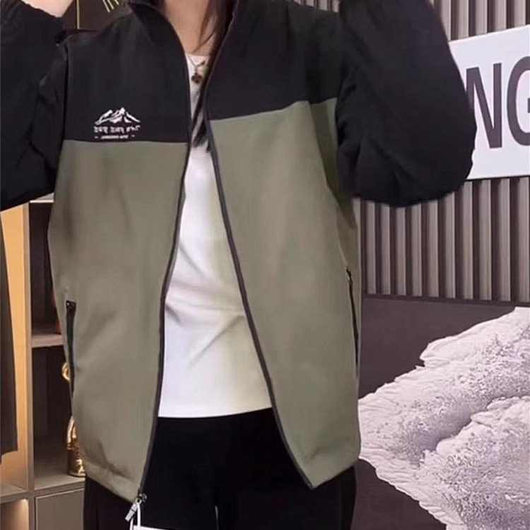 有加绒外套夹克男女情侣男工装运动休闲三防冲锋衣宽松帽春秋冬季,女装/女士精品,短外套,淘宝优惠券,粉丝福利购,淘宝优惠卷