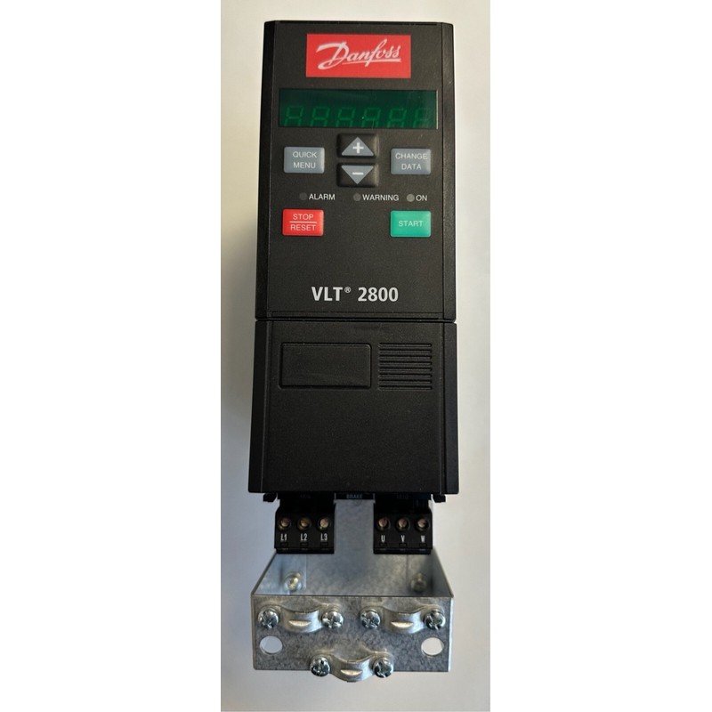 Danfoss Frequenzumrichter VLT2800 / VLT2805PT4B20STR1DBF00A0