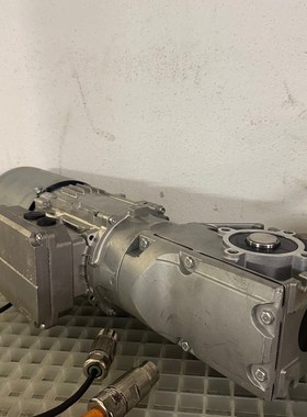 Lenze g500-B110 G50BB111MHBR2C00 Getriebemotor