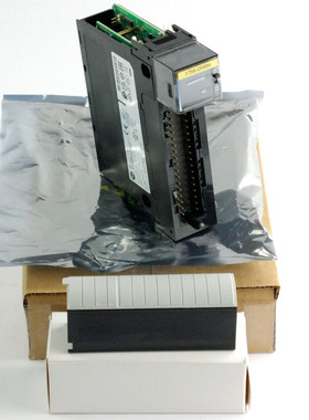 Allen Bradley 1756-OF8IH Ser A ControlLogix 8 点 HART 模拟输