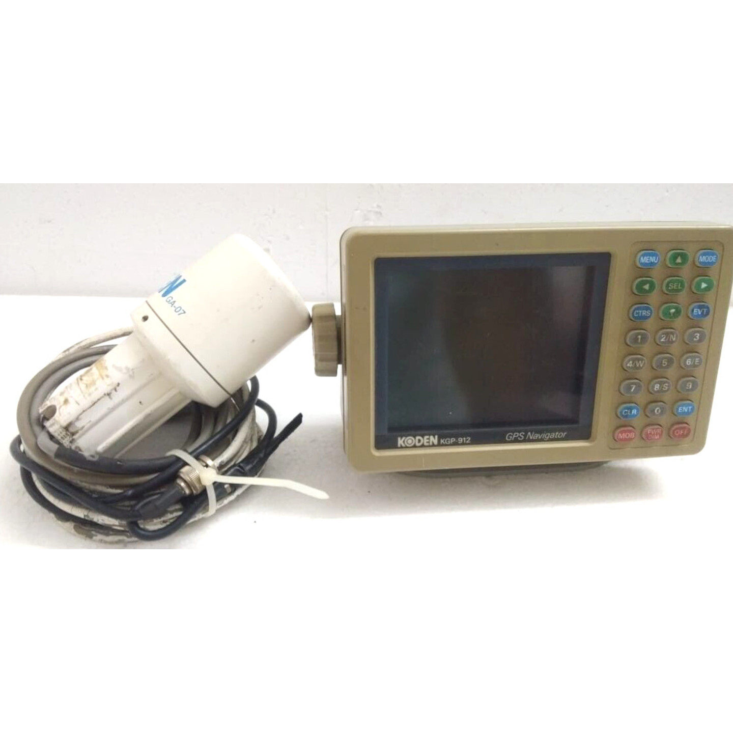 科登 KGP912  导航器显示带 ANTENNA GA07 完整