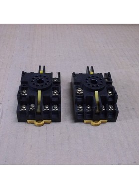 11PFA Omron Enchufe De Montaje En Riel DIN De 11 Pines Motor