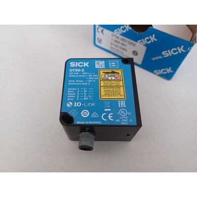 SICK Distanzsensor DT50-HI DT50-2B215252 / 1065661 Neu in OV