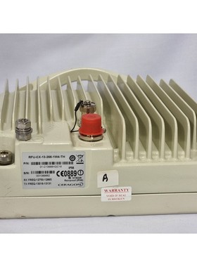 Ceragon 01-C13688H2JC16 RFU-CX-13-266-1W4 收发器,RX 12750-12