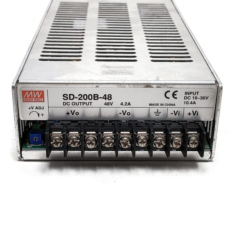 Meanwell SD-200B-48 DC-DC Wandler Eingang 19-36Vdc; Ausgang