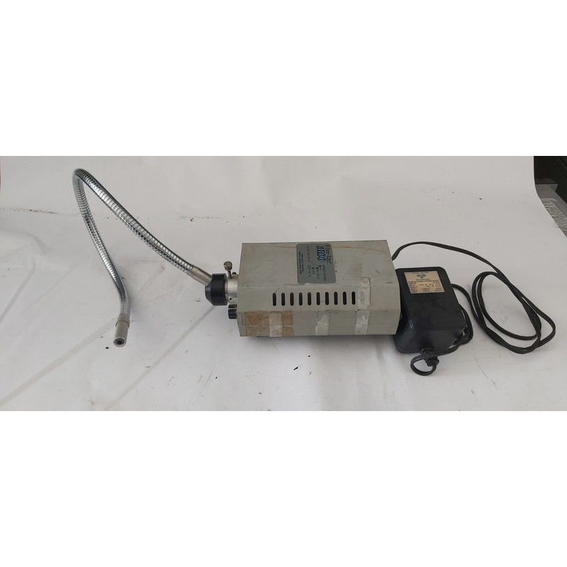 Dolan Jenner FiberLite 3100 光学照明器优惠 UPS 航运