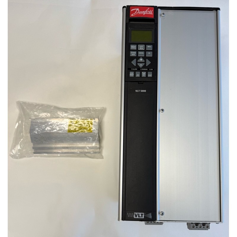 Danfoss Frequenzumrichter / 23kVA / VLT5016PT5C20STR3DLF10A0