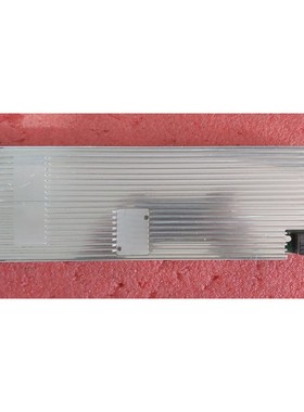 康宁 RIM LTEM 模块提供UPS 运送 B2