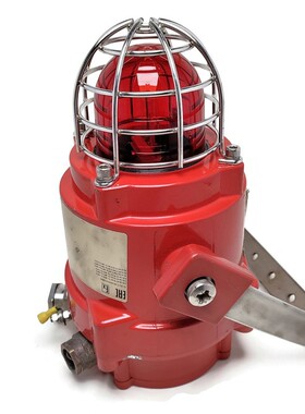 e2s BExBG05E RED Ex Proof Flashing Beacon. 230 Volts. Made i