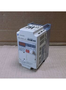 CIMR-J7AA20P4 Yaskawa Vfd AC Guida Inverter 3A Uscita CIMRJ7