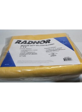 RADNOR 中型焊接毯 6'X6' 重型 1000° 熔融温度。