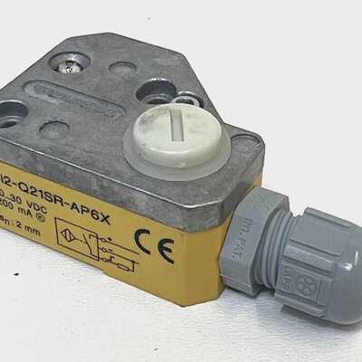 Turck Bi2Q21SRAP6X induktiver Sensor Sensorelement 10...30 V