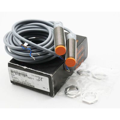 2x Schmersal IFL 8-18L-10P-1665-1 1127674 N?herungsschalter