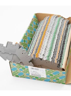 44x Phoenix Contact PTTBS 2,5-2MTB 32 10 40 0 400V Messertre