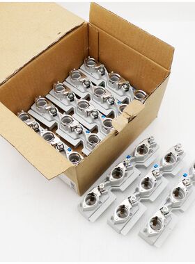 8x W?hner 01498.000 D0-Reiter-Sicherungssockel E18 3-pol. 60