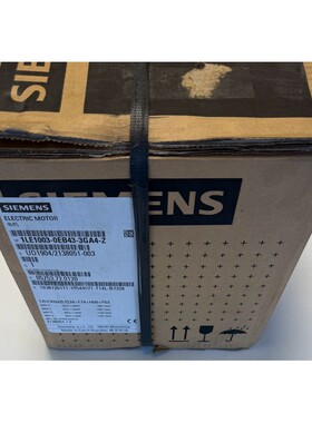 Siemens DrehstromAsynchronmotor  1LE10030EB433GA4Z  Neu in O