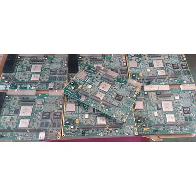 批量 7 件 Xilinx Virtex-4 XC4VLX80 + XC4VSX35 PCB 制作优惠!