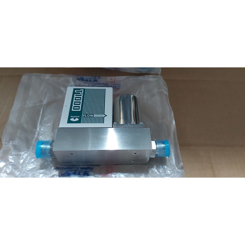 藤金 N2 FCST1200FC-6J3-F200L-N2-U 控制器提供! UPS 航运!