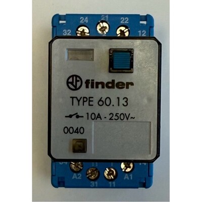 Finder Relaissockel + Relais 10A - 250V AC / 90.112 / 60.13.