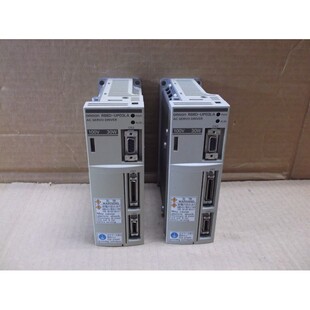 R88D-UP03LA Omron Servo Motore Ampplificatore Autista R88DUP