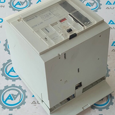 1 Pice MOELLER NZM3XR 208240V CA Oprateur  Distance Taille N
