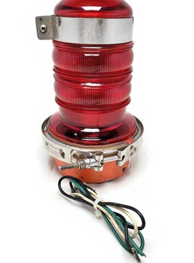 Dialight FL-8-2R01 Blinkende Visuelle Signal Licht. 120 Volt