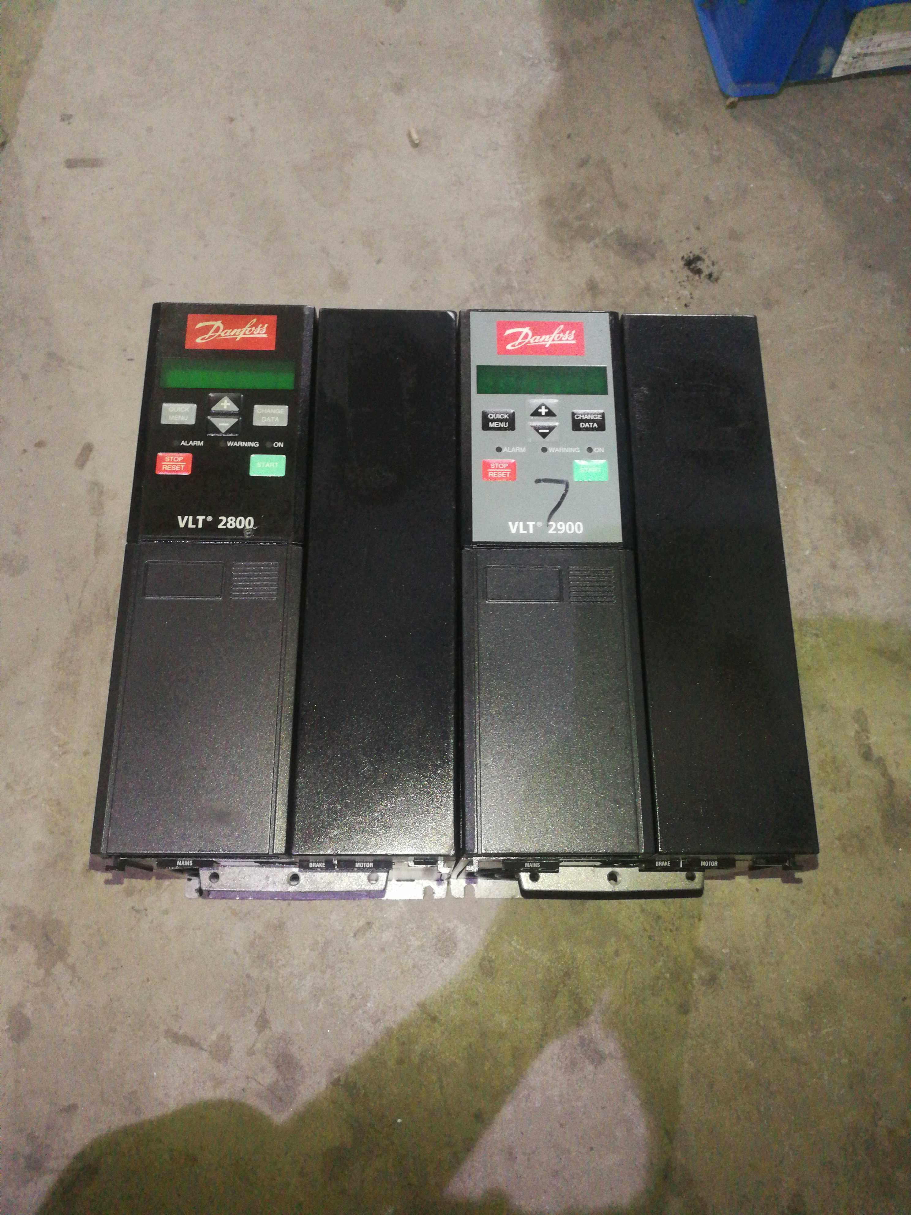 丹佛斯变频器vlt2800 vlt2875pt4b20 7.5kw 380v实物图