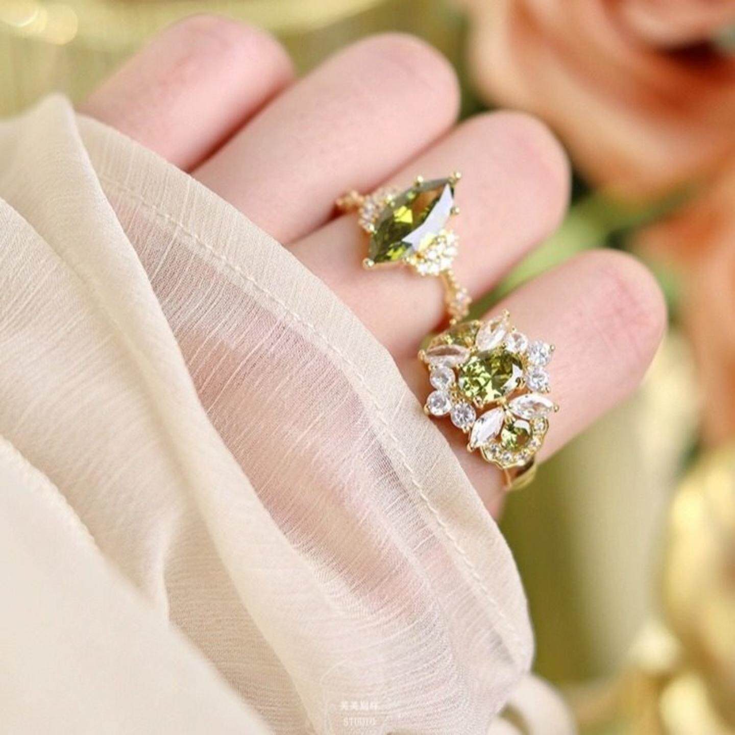 名尚家法式复古精致戒指小众轻奢宫廷风高级感橄榄绿新款开口指环