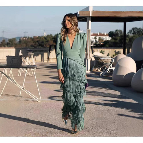 New stylish deep V tassel fitted long dress 新款流苏修身长裙
