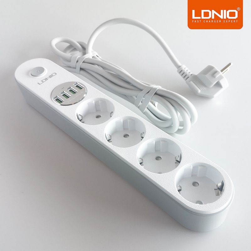 法国4插位俄罗斯接线板