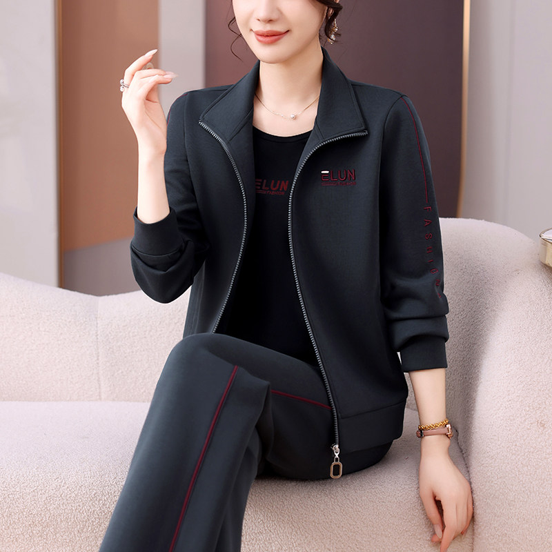 运动服套装女春秋2025新款减龄花色外套连帽宽松大码卫衣三件套棉