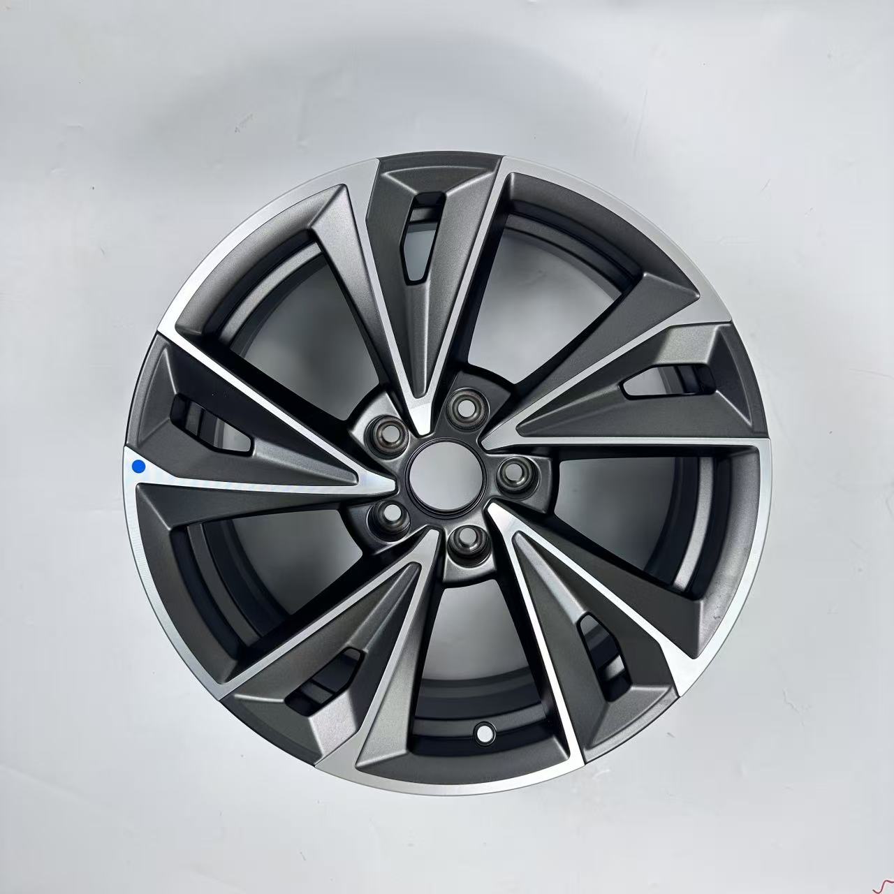 适配奇瑞欧萌达17寸轮毂原装正品配套铝合金钢圈无界新潮pro