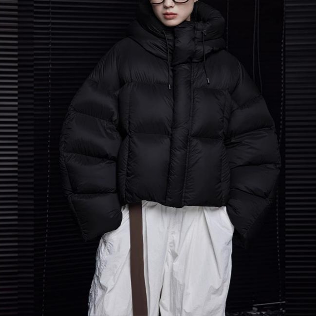 泡芙肯豆豆短款羽绒棉服女冬季新款美式面包服设计高级感连帽外套