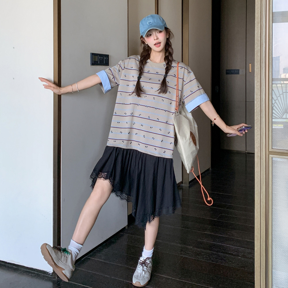 休闲减龄韩系连衣裙女2025夏新款蕾丝花边假两件拼接条纹短袖裙子,女装连衣裙,唛多
