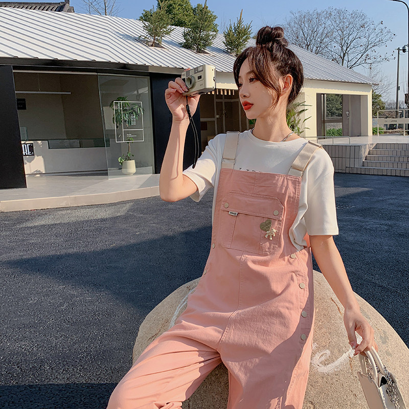 白色炸街设计感背带裤女2025春夏季新款宽松小个子减龄直筒连体裤,女装休闲裤,唛多