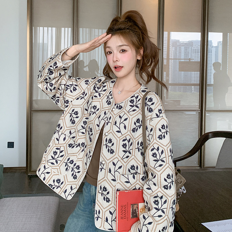 新中式国风刺绣短外套女2025春季新款复古设计感气质时尚休闲上衣,女装短外套,唛多