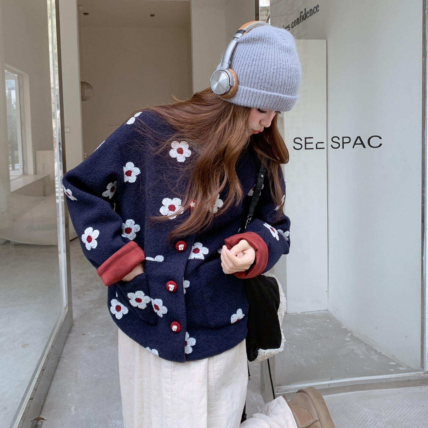 2025冬季新款现货藏青色小花花百搭毛呢外套#25186-p165-k248,女装毛呢外套,唛多