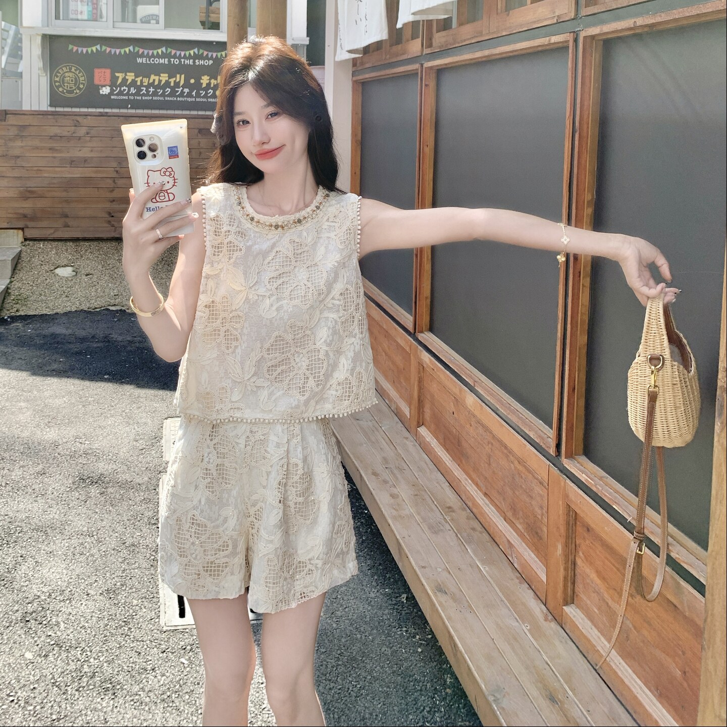 2026夏季现货设计感法式背心+短裤蕾丝套装#25162-P175K258,女装套装/套裙,唛多