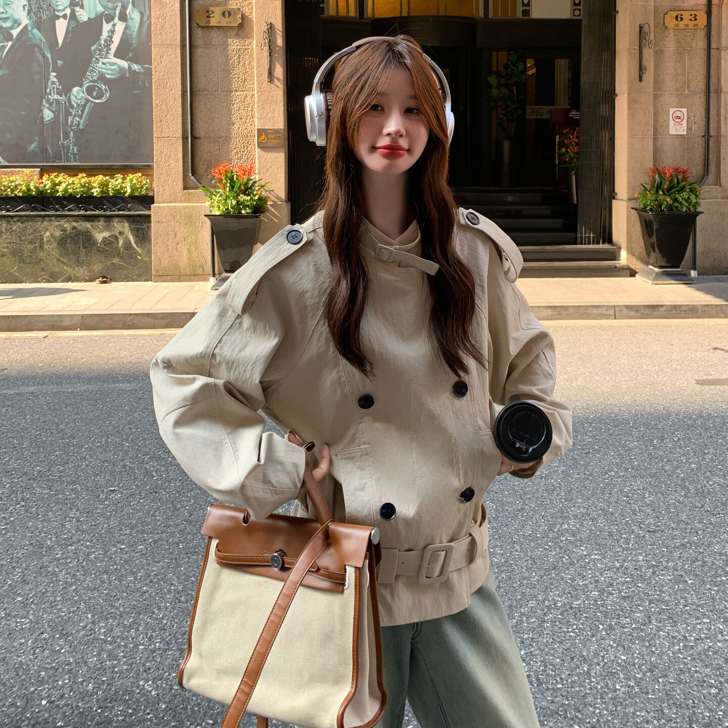 2026春款现货韩系个性百搭卡其色风衣外套#25165-P175-K258，女装风衣，唛多