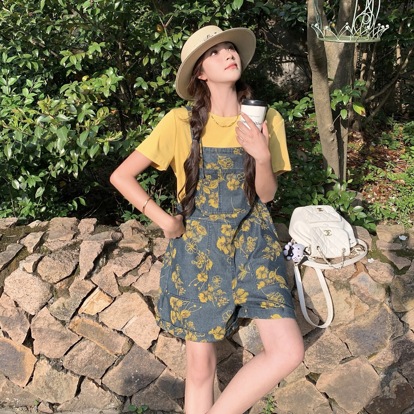 法式黄色牛仔背带裤套装女2025夏季新款百搭圆领短袖上衣两件套,女装套装/套裙,唛多