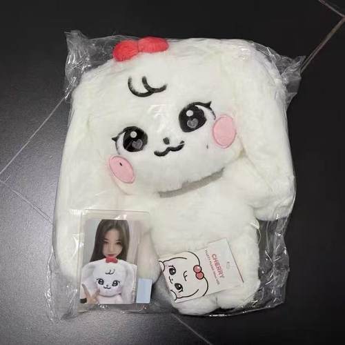 ive张元英同款cherry娃娃玩偶30cm专辑小卡安宥真应援周边正版