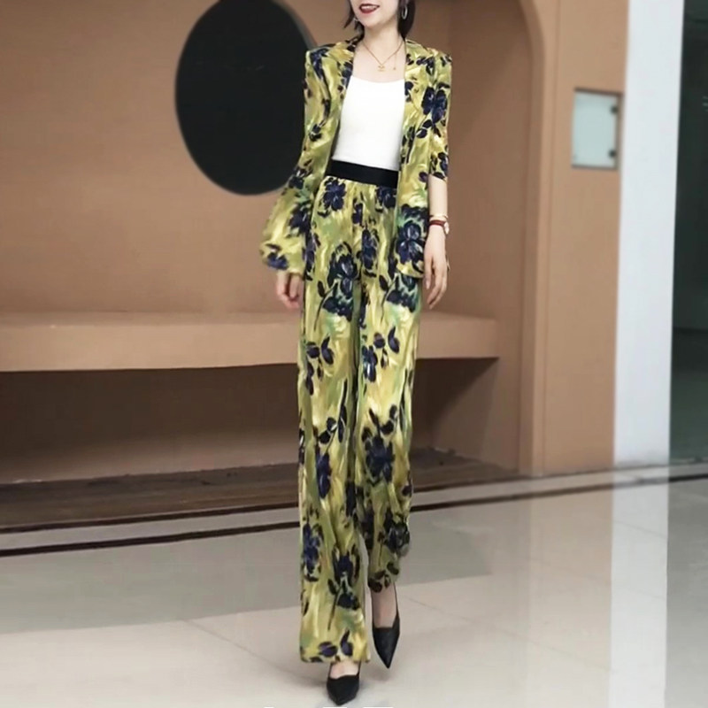 夏季小众气质扎染中袖西服套装女
