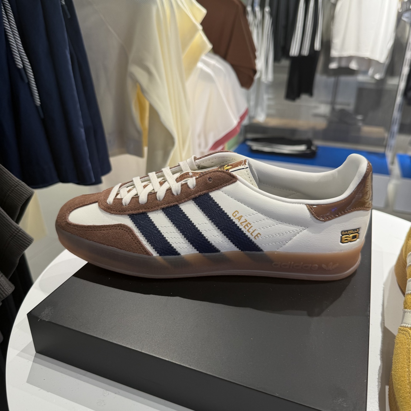 Adidas阿迪达斯三叶草男女鞋GAZELLE运动T头板鞋休闲德训鞋JP9221