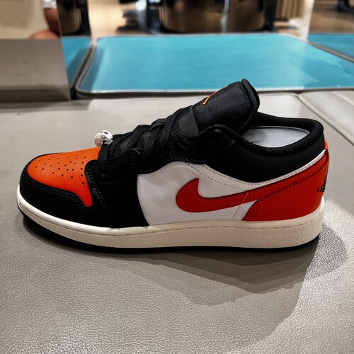 Nike耐克AJ1女鞋Air Jordan 1大童篮球鞋复古运动板鞋553560-081