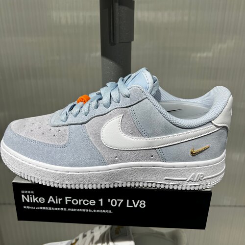 NIKE耐克女子夏 AIR FORCE1'07 LOWSE运动休闲复古板鞋IQ9964-400